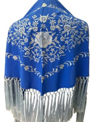 MANTONCILLO BORDADO B4