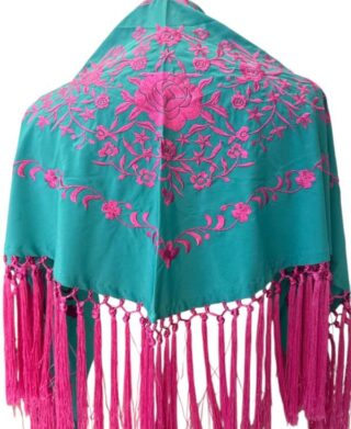 MANTONCILLO BORDADO B4