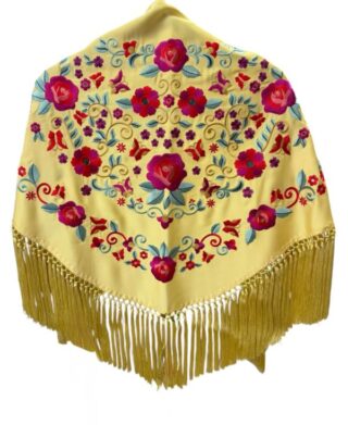 MANTONCILLO BORDADO C 4