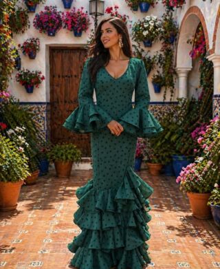 MODELO ANA VERDE LUNAR VERDE