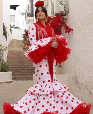 MODELO TRINIA VOLUMEN ROJO